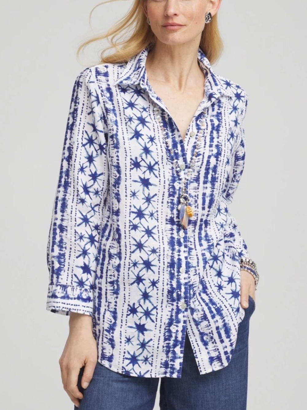 CHICO'S - Linen No Iron Star Print Blue White Button Front Long Sleeve Shirt - 3